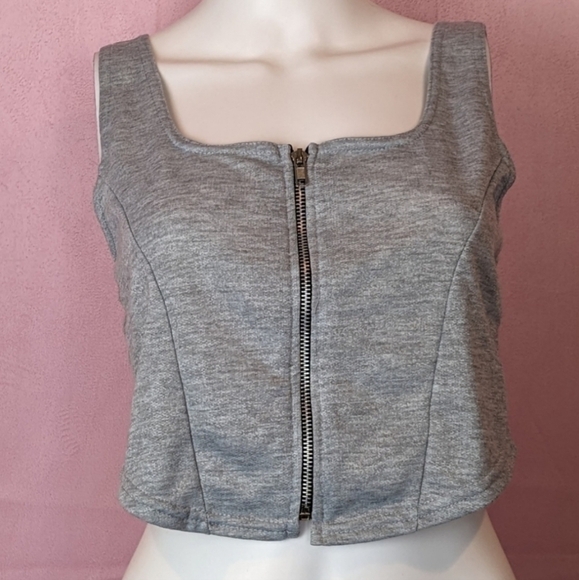 PrettyLittleThing Gray Square Neck Zip Front Corset Style Crop Top size 10 - Picture 1 of 5
